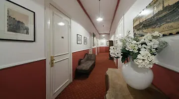 Uno Smart 056 Hotel